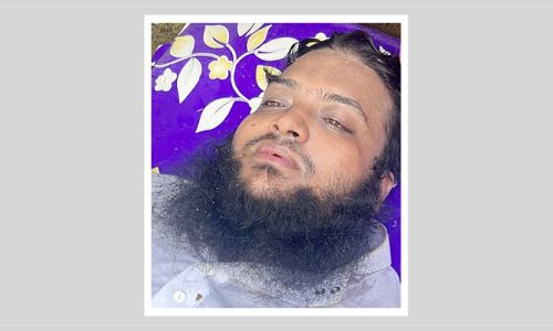 দুপুর ২টায় পূর্বাচলের ১ নম্বর সেক্টরের মসজিদ থেকে তাকে অসুস্থ অবস্থায় উদ্ধার করা হয়