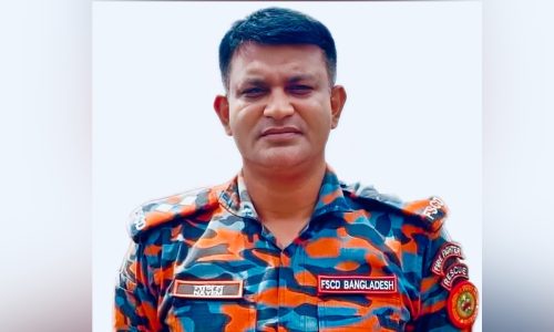 সকাল ১০টার দিকে রাজধানীর জাতীয় বার্ন ও প্লাস্টিক সার্জারি ইনস্টিটিউটে তিনি শেষ নিঃশ্বাস ত্যাগ করেন