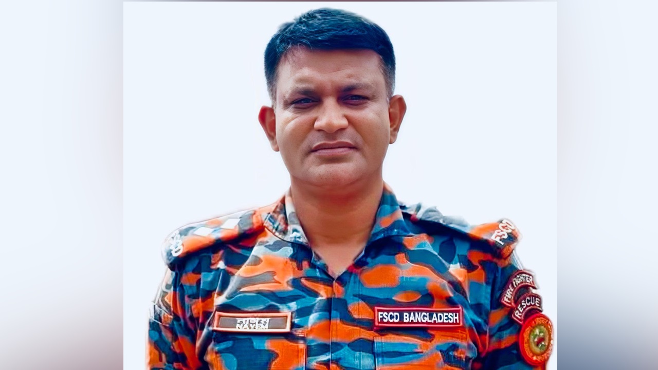 সকাল ১০টার দিকে রাজধানীর জাতীয় বার্ন ও প্লাস্টিক সার্জারি ইনস্টিটিউটে তিনি শেষ নিঃশ্বাস ত্যাগ করেন