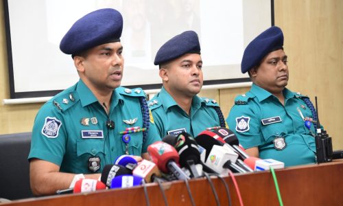 ডিএমপি মিডিয়া সেন্টারে আয়োজিত সংবাদ সম্মেলনে এক প্রশ্নের জবাবে তিনি এ কথা বলেন