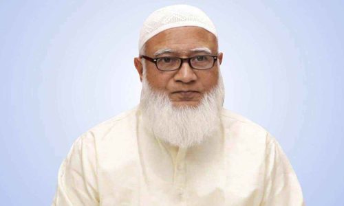 নিজের ভেরিফায়েড ফেসবুক অ্যাকাউন্টে দেওয়া এক পোস্টে এ কথা বলেন তিনি।