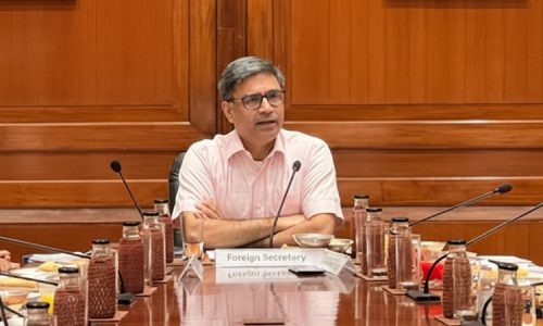 ভারতীয় পররাষ্ট্র মন্ত্রণালয়ে বাংলাদেশের কূটনৈতিক সাংবাদিকদের সংগঠন ডিক্যাবের সঙ্গে এক আলোচনা সভায় তিনি এই মন্তব্য করেন