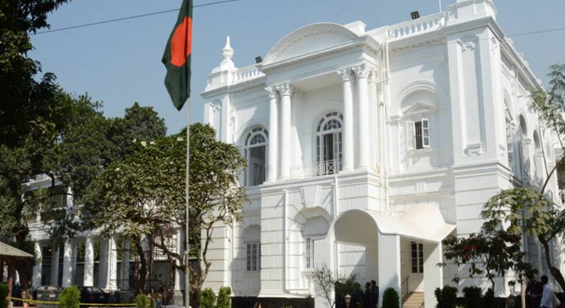 আন্তর্জাতিক অপরাধ ট্রাইব্যুনাল।