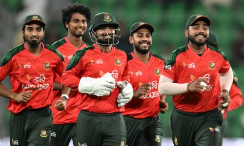 বর্তমানে ওয়ানডে র্যাংকিংয়ের ১০ নম্বরে অবস্থান করছে বাংলাদেশ দল