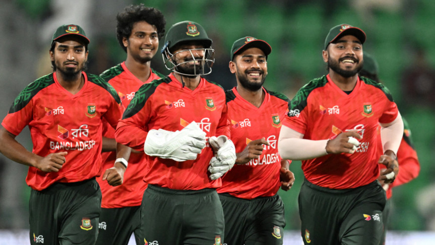 বর্তমানে ওয়ানডে র‍্যাংকিংয়ের ১০ নম্বরে অবস্থান করছে বাংলাদেশ দল