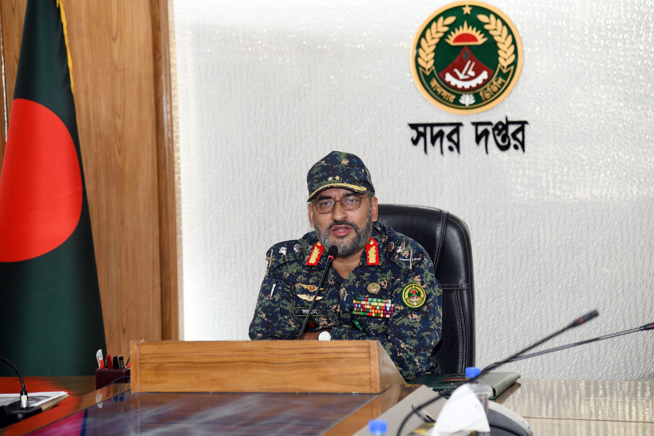 বাহিনীর মহাপরিচালক ও আনসার-ভিডিপি উন্নয়ন ব্যাংকের চেয়ারম্যান, মেজর জেনারেল আবদুল মোতালেব সাজ্জাদ মাহমুদ