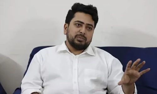 রাজধানীর ইস্কাটনে জাতীয় শ্রমিক শক্তির আত্মপ্রকাশ অনুষ্ঠানে তিনি এসব কথা বলেন
