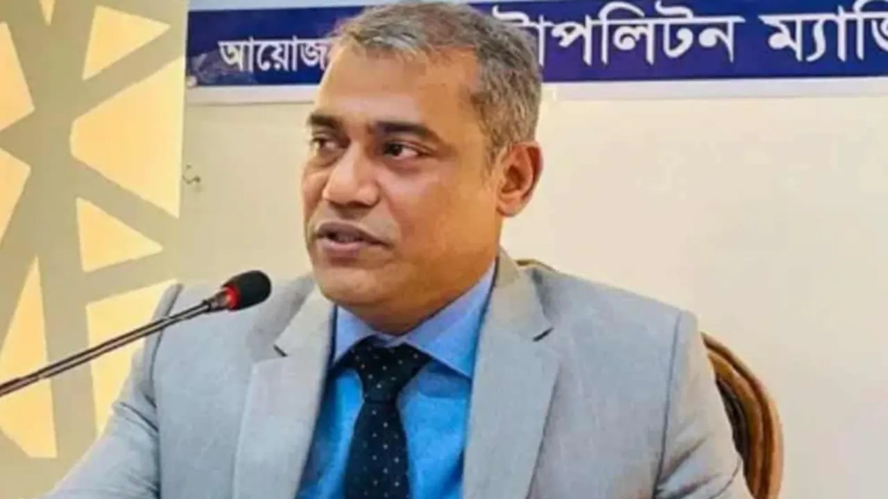 আইন মন্ত্রণালয়ের আইন ও বিচার বিভাগ শাখা থেকে এ সংক্রান্ত প্রজ্ঞাপন জারি করা হয়েছে