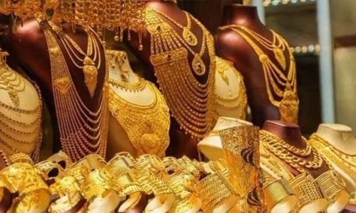 স্থানীয় চাহিদা ও দাম কমার কারণে নতুন করে দাম কমানো ঘোষণা দিয়েছে বাংলাদেশ জুয়েলার্স সমিতি