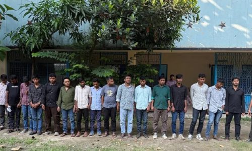 ডিএনসির নিয়োগ পরীক্ষায় অনিয়ম ও অসদাচরণের অভিযোগে আটক ১৮ পরীক্ষার্থী।
