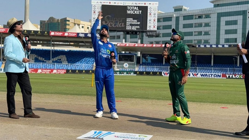 টস জিতে ব্যাটিংয়ে বাংলাদেশ