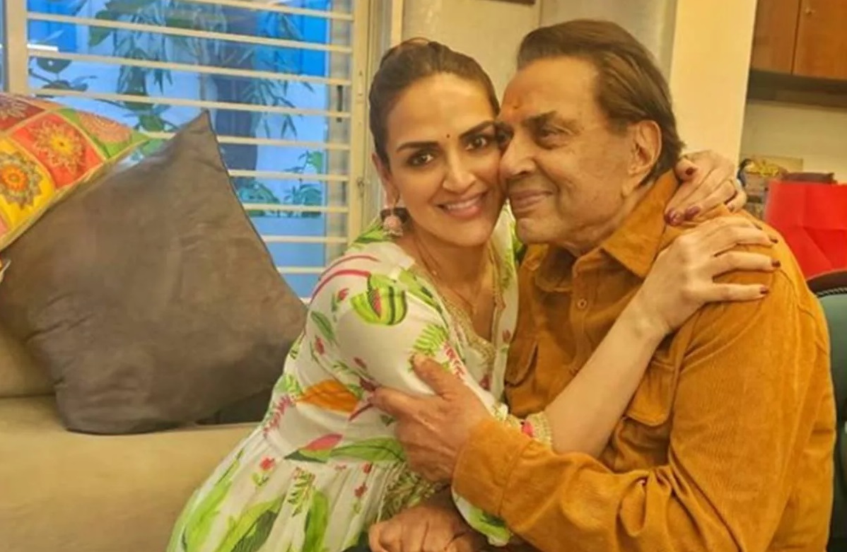 ধর্মেন্দ্রর মৃত্যুর খবরকে গুজব বলে মেয়ের পোস্ট