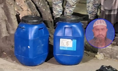 জাতীয় ঈদগাহের সামনে ড্রাম থেকে খণ্ড-বিখণ্ড মরদেহ উদ্ধার। ইনসেটে নিহত আশরাফুল হক।