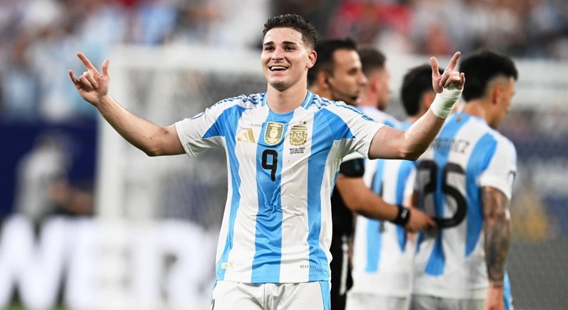 হুলিয়ান আলভারেজ। ছবি : সংগৃহীত