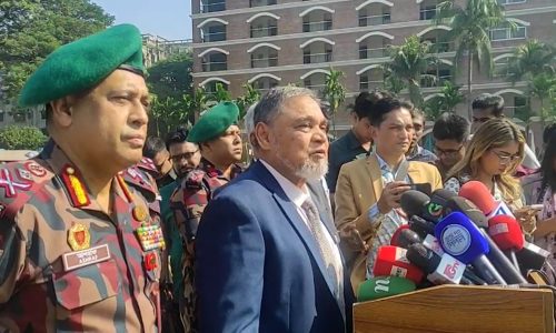 ছবি:ক্যাপ্টেন’ টিভি