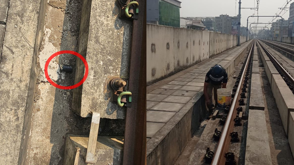 বিস্ফোরক দুটি পরে নিরাপদ স্থানে নিষ্ক্রিয় করা হয়েছে।